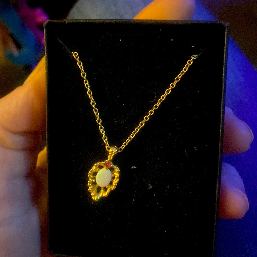 Antique gold, opal and ruby necklace